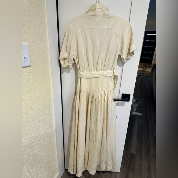 Beautiful dress !! Bought to wear with boots - Picture 2 of 2